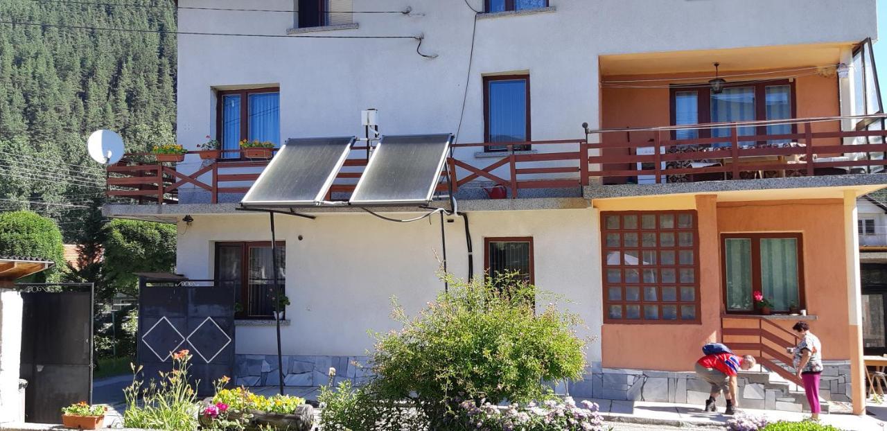 Family Hotel Ecorelax Madzhare Exterior foto