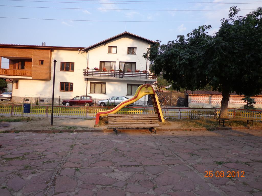 Family Hotel Ecorelax Madzhare Exterior foto